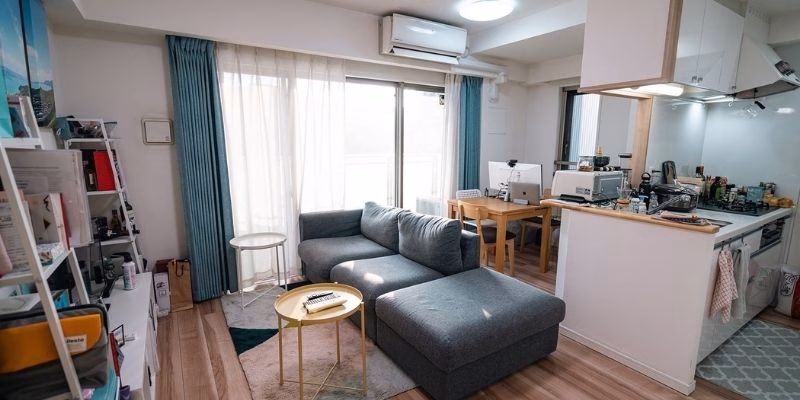Kitten Japan: Renting an Apartment in Tokyo with a Cat